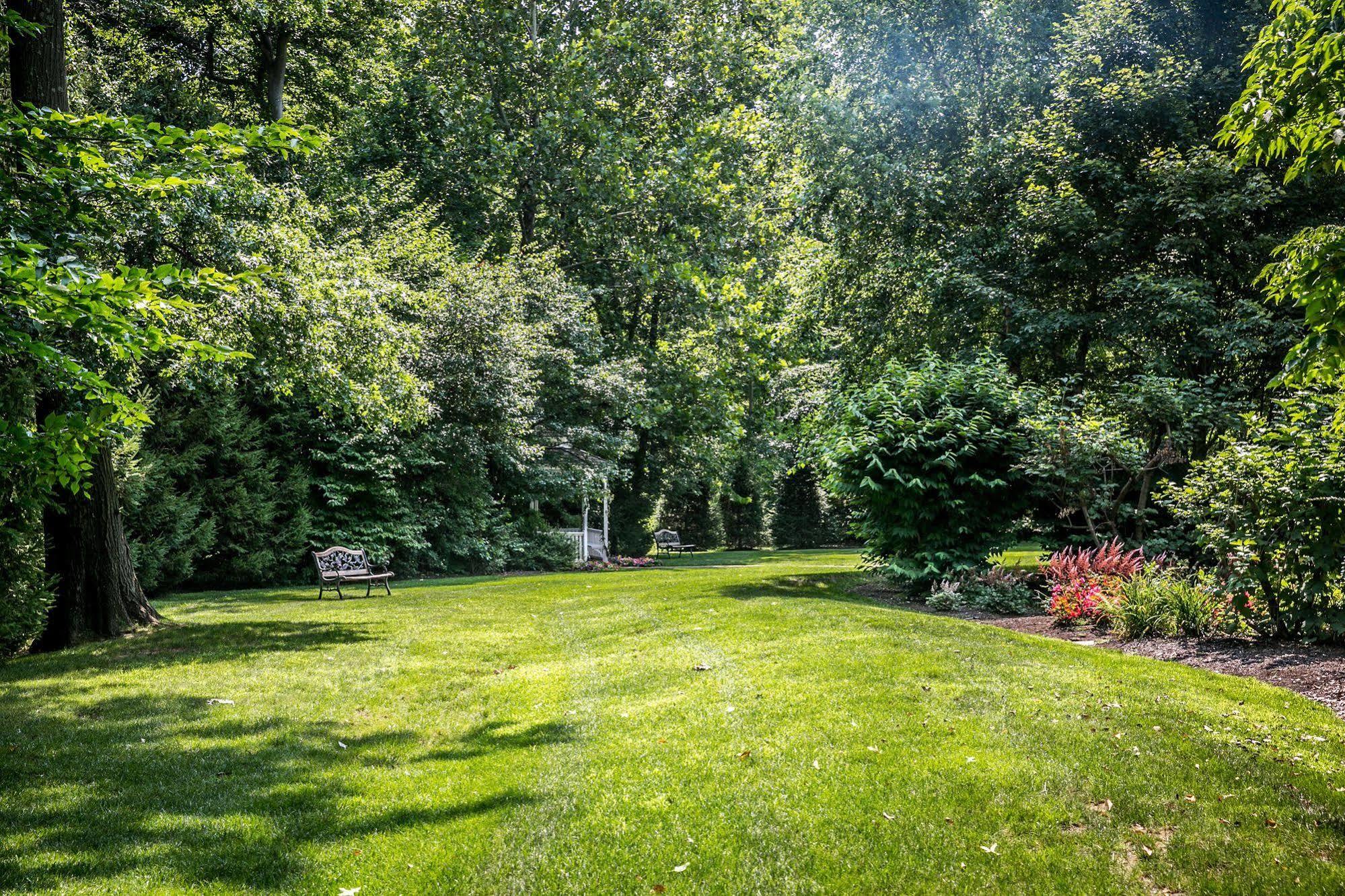 The Olde Mill Inn Basking Ridge Exteriér fotografie