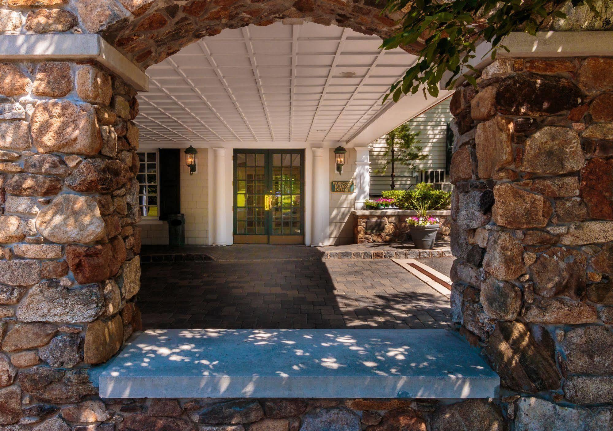 The Olde Mill Inn Basking Ridge Exteriér fotografie