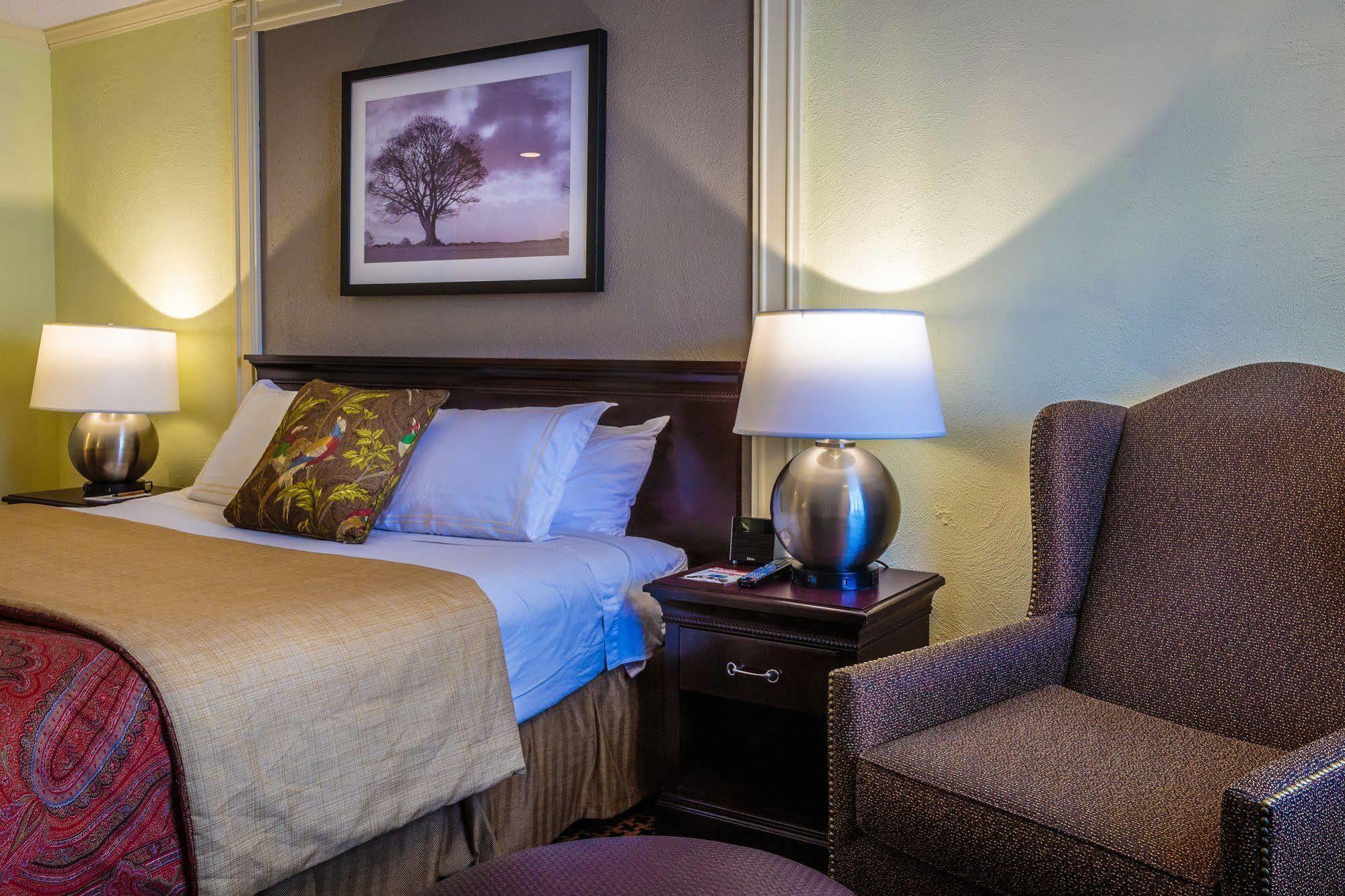 The Olde Mill Inn Basking Ridge Exteriér fotografie