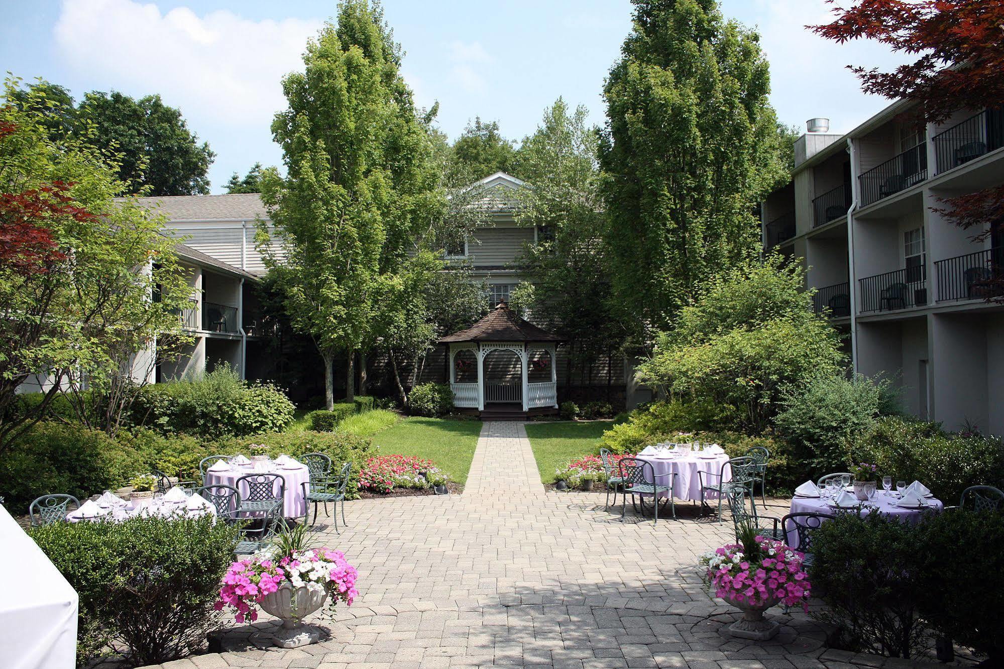 The Olde Mill Inn Basking Ridge Exteriér fotografie